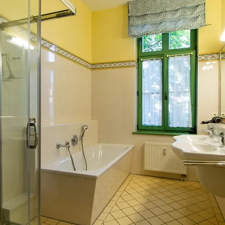 Am Ostseestrand Am Ostseestrand 208 * Heringsdorf (Usedom)